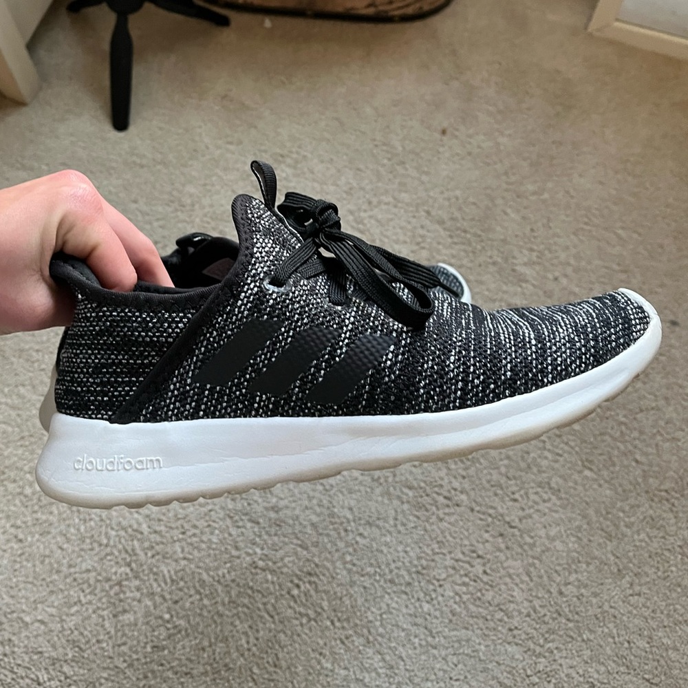 Adidas Cloudfoam Sneakers